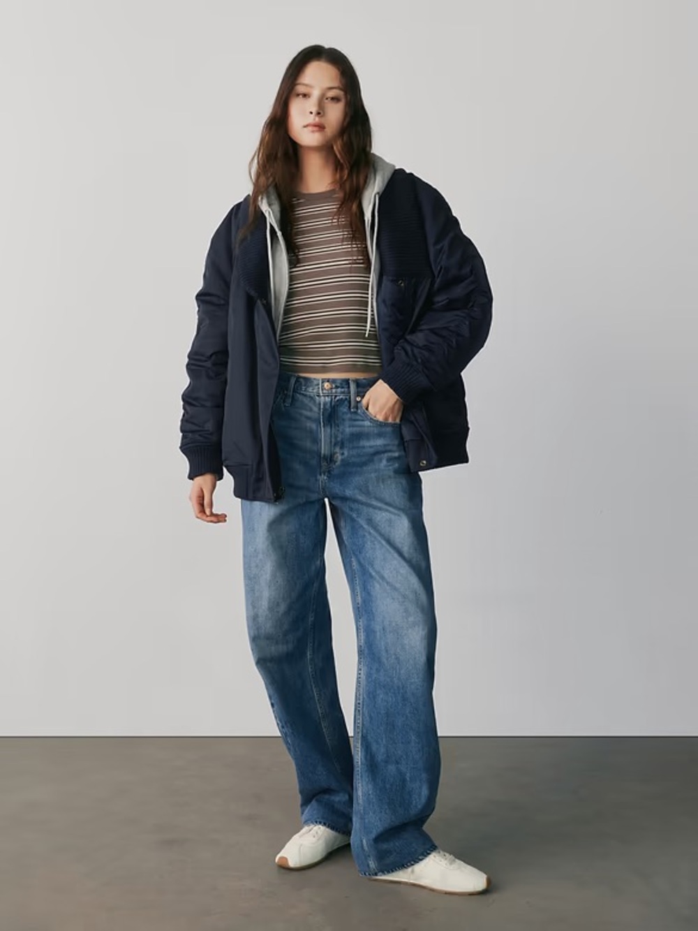 GAP High Rise Barrel Jeans | Medium Wash